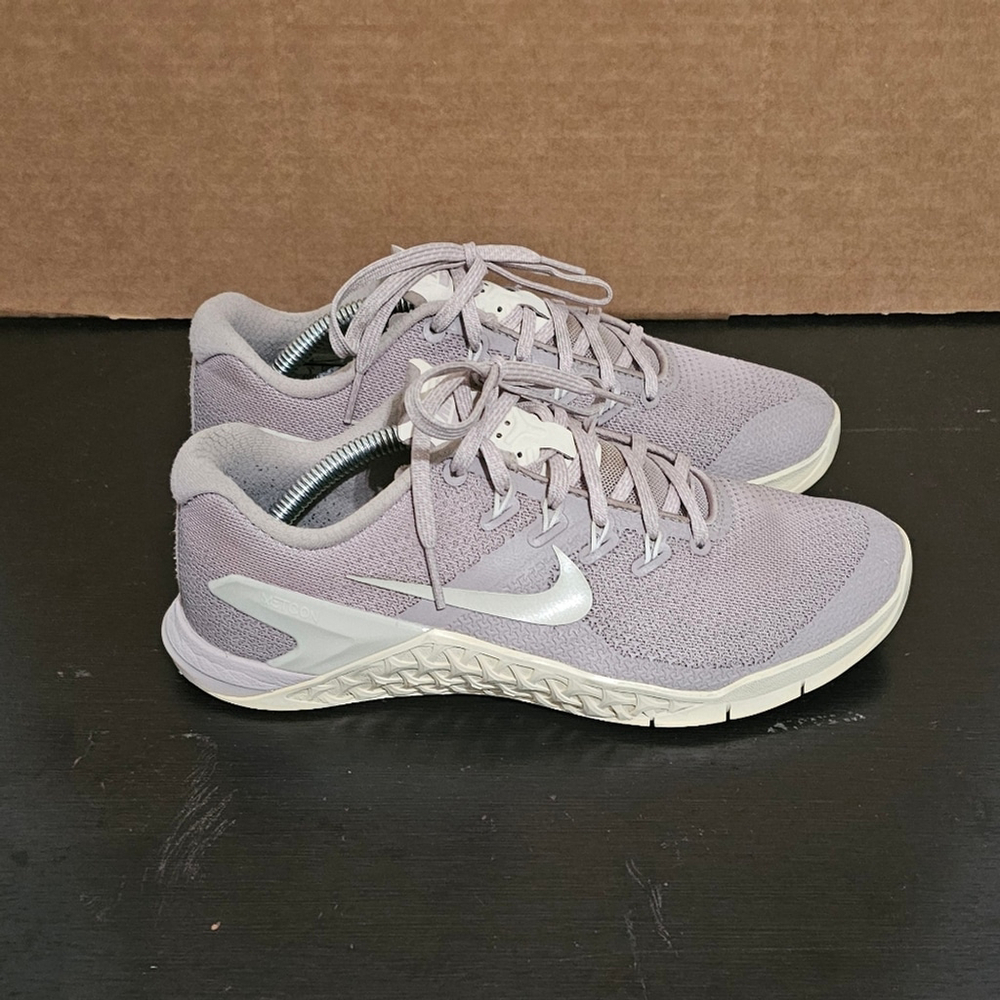 Nike Metcon 4 Women's Size 7.5 Training Crossfit Gym Shoe Lavender